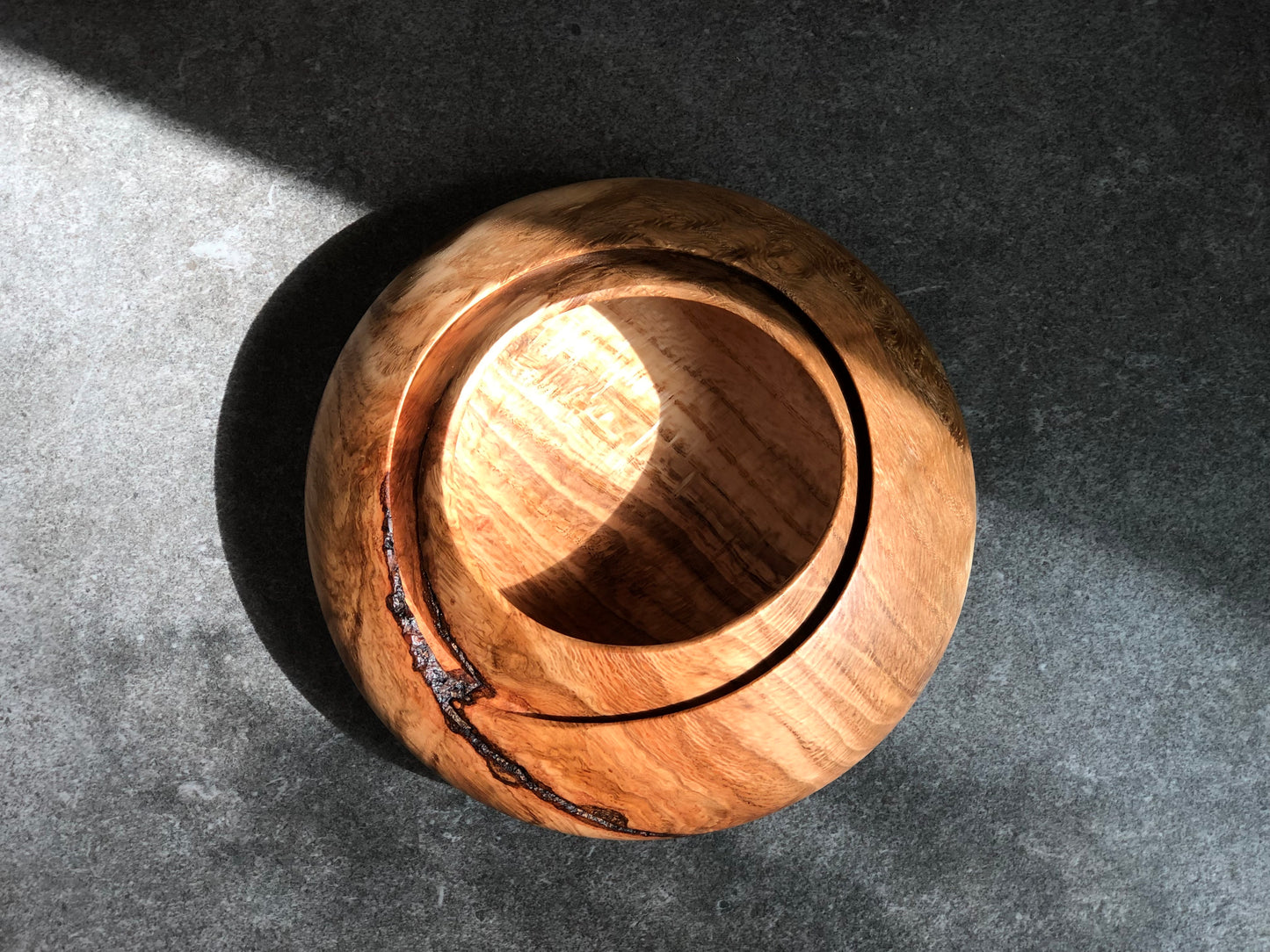 Inner Rim Oak Vessel No. 2260